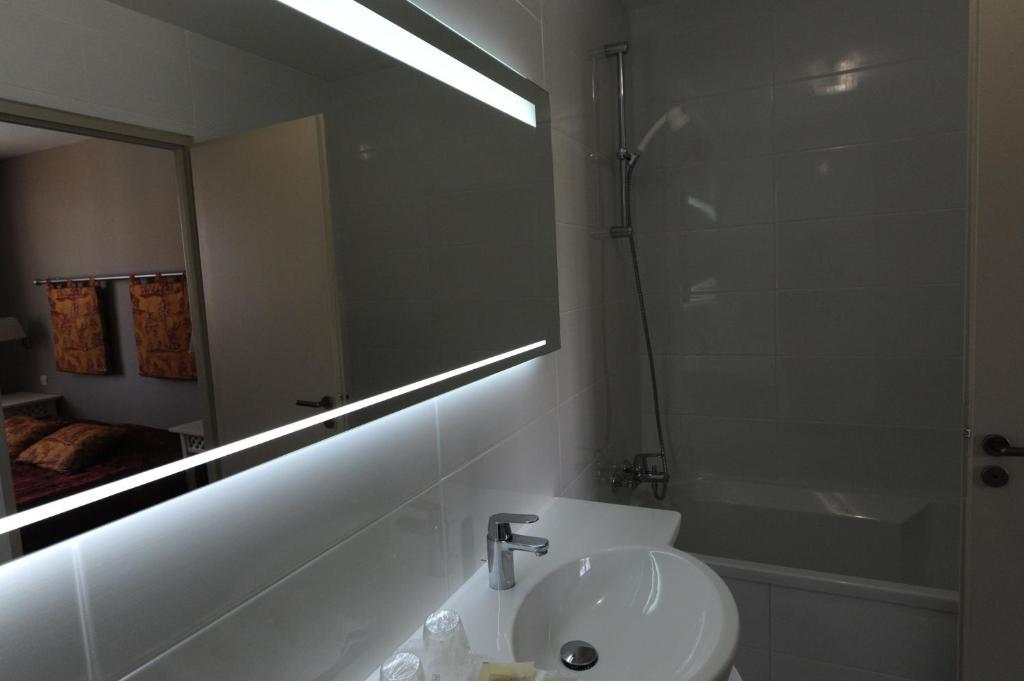 Hotel Spa Le Relais Du Bellay Montreuil-Bellay Camera foto