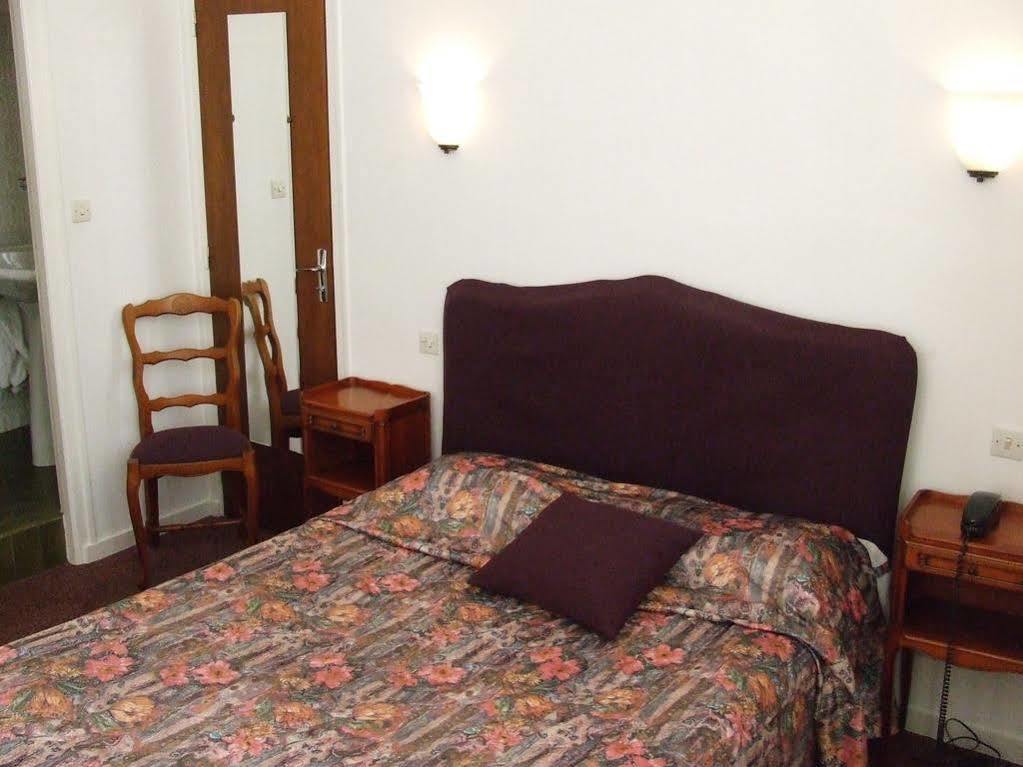 Hotel Spa Le Relais Du Bellay Montreuil-Bellay Esterno foto