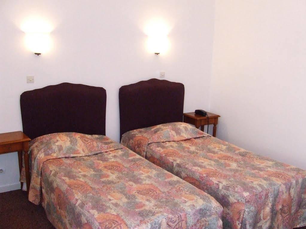 Hotel Spa Le Relais Du Bellay Montreuil-Bellay Esterno foto